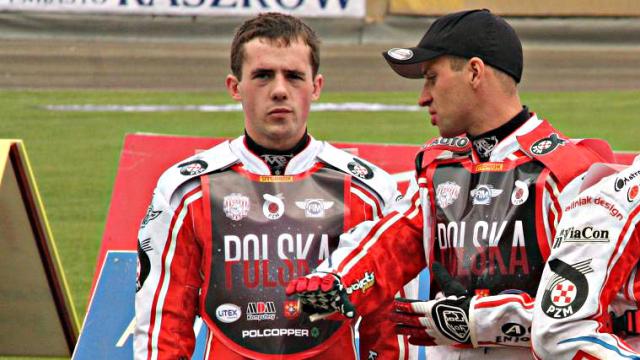 Artur Czaja (z prawej) wystąpi gościnnie w dwóch najbliższych meczach MDM Komputery Dreier ŻKS Ostrovia