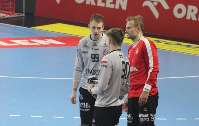 na fot.: Mecz w Kwidzynie nie wyszedł szczególnie żadnemu z trzech bramkarzy Ostrovii