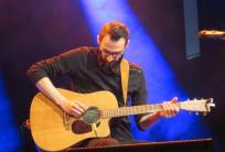 na fot.: Przemysław Ropczyc / laureat I miejsca Fingerstyle Feeling Festival / fot. CKiS w Kaliszu
