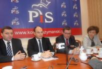 Od lewej: Tomasz Ławniczak, Jan Dziedziczak, Jerzy Polaczek, Marlena Maląg