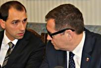 na fot. od lewej: Piotr Kościelny / wiceprezydent Kalisza, Grzegorz Sapiński / prezydent Kalisza