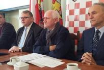 na fot. od lewej: Piotr Walkowski / prezes Wielkopolskiej Izby Rolniczej; Krzysztof Grabowski / wicemarszałek Województwa Wielkopolskiego