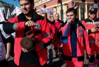 na fot.: protest ratowników medycznych