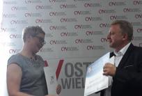 na fot.: Beata Klimek / prezydent Ostrowa, Jacek Bartczak / burmistrz Raszkowa