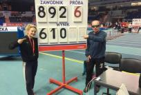 na fot. Natalia Benedykcińska wraz ze swoim trenerem Markiem Walczakiem / fot. facebook KS Stal LA