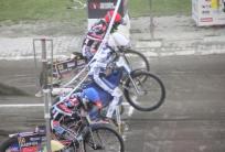 na fot.: Start do jednego z wyścigów sobotniego meczu w Ostrowie Wielkopolskim