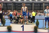 na fot. Podium biegu na 60 m U20. Na trzecim stopniu Dawid Grząka / fot. facebook KS Stal LA