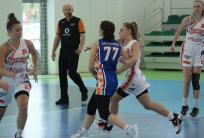na fot. Fragment meczu Basket Ostrovii z MUKS-em Piaseczno