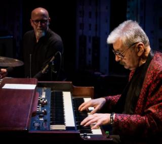 na fot. Wojciech Karolak / pianista jazzowy