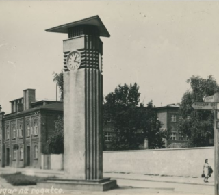 na fot.: pocztówka z 1950 roku / http://muzeawielkopolski.pl/