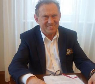 na fot. Marian Adamek/ nowy Przewodniczący Rady Powiatu Pleszewskiego
