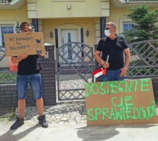 fot. Facebook.pl/oszukaneosiedledebowe