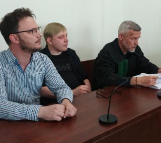 na fot.: od lewej Jakub Pankowiak, Bartosz Pankowiak, mec. Artur Nowak