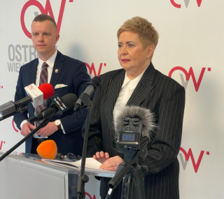 na fot. od lewej: Mikołaj Kostka / wiceprezydent Ostrowa Wlkp; Beata Klimek / prezydent Ostrowa Wlkp.