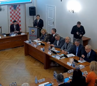 screen: esesja.tv