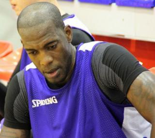 na fot.: Shawn King / autor double-double 20 punktów i 14 zbiórek.