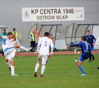 na fot.: Piłkarze Centry 1946 Ostrów