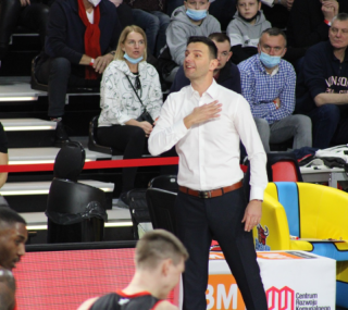 na fot. Igor Milicić oprócz tego, że prowadzi Arged BM Stal Ostrów, jest także trenerem reprezentacji Polski koszykarzy