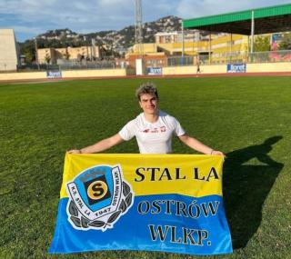 na fot: Dawid Grząka na obozie w Lloret de Mar / FB KS Stal LA
