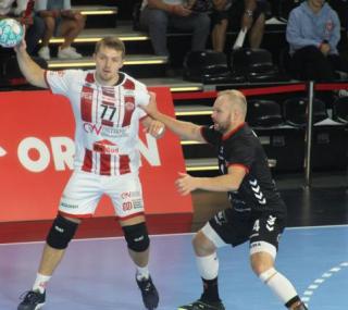 na fot: Daniel Reznicky radzi sobie coraz lepiej w barwach ostrowskiego klubu