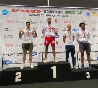 na fot.: Michał Grzesiak na najwyższym stopniu podium / Instagram Michał Grzesiak