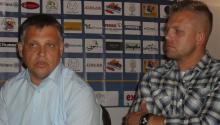 fot: od lewej trenerzy Paweł Rusek i Mateusz Różański